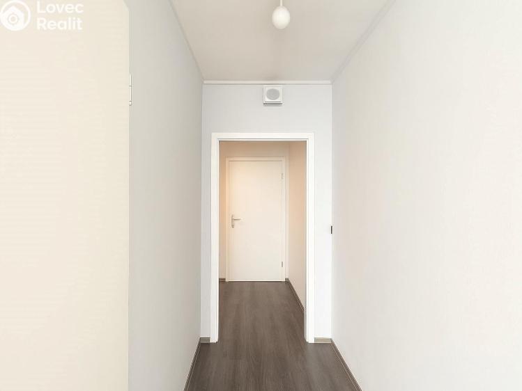 Rent apartment 1+KK Praha, Chrastavská č. 7