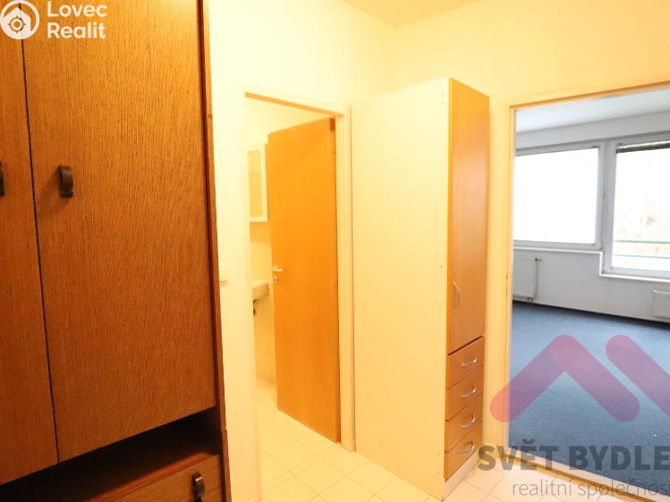 Pronájem bytu 1+KK Praha, bratří Dohalských 180/4 č. 14