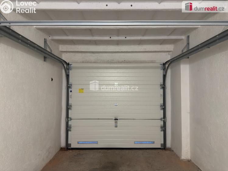 Prodej garáže Kladno, Litevská č. 1