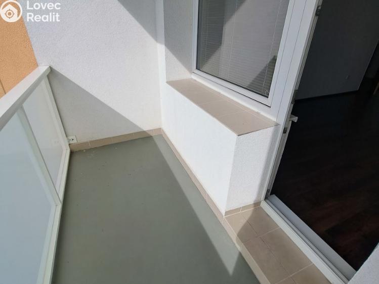 Pronájem bytu 3+1 České Budějovice, Dlouhá č. 8