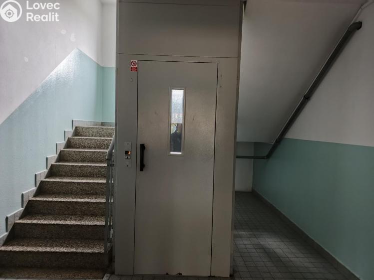 Prodej bytu 3+1 Týn nad Vltavou, Hlinecká č. 8