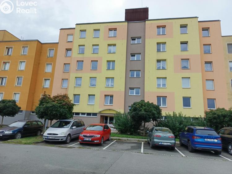 Prodej bytu 3+1 Týn nad Vltavou, Hlinecká č. 12