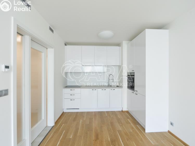 Pronájem bytu 2+KK Praha, Sokolovská 1019/312a č. 2