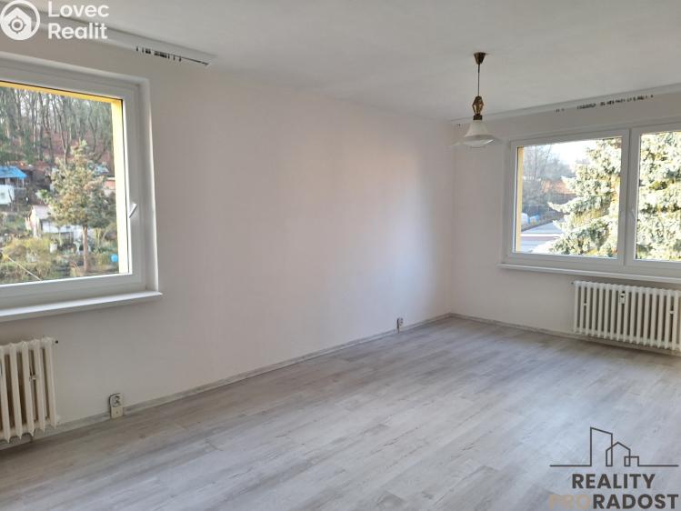 Pronájem bytu 3+1 Děčín, Slovanská č. 4