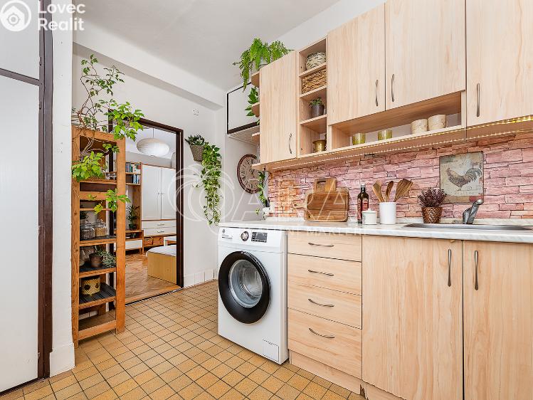 Продажа квартиры 2+1 Praha, náměstí Na Balabence 1431/6 č. 11