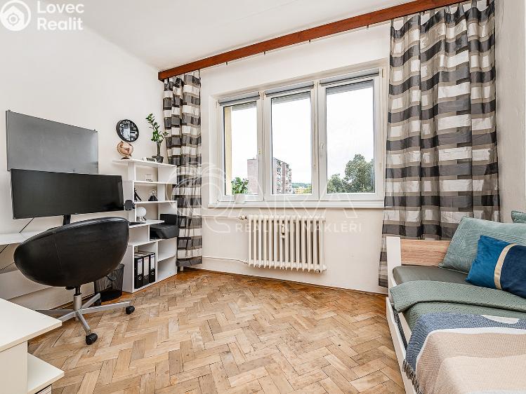 Продажа квартиры 2+1 Praha, náměstí Na Balabence 1431/6 č. 20