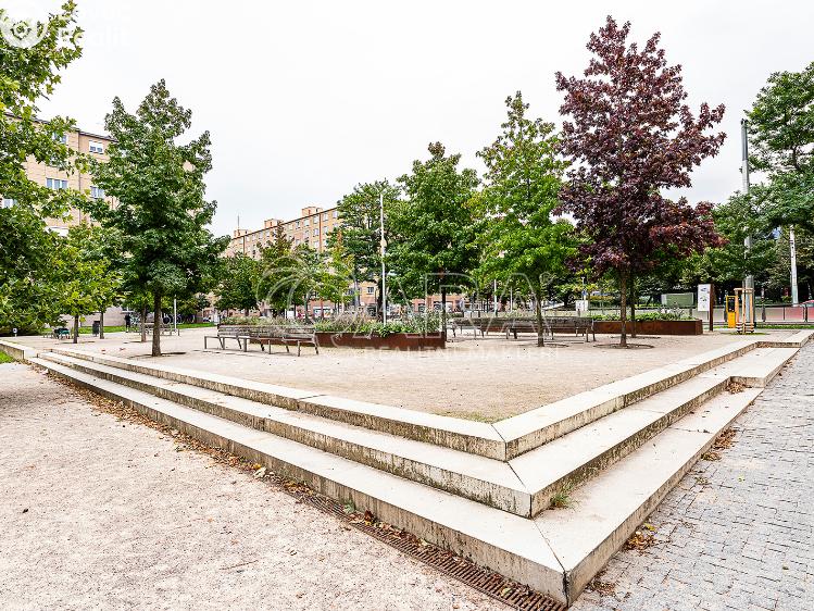 Продажа квартиры 2+1 Praha, náměstí Na Balabence 1431/6 č. 33