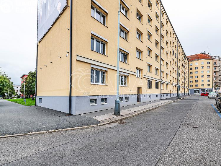 Продажа квартиры 2+1 Praha, náměstí Na Balabence 1431/6 č. 34