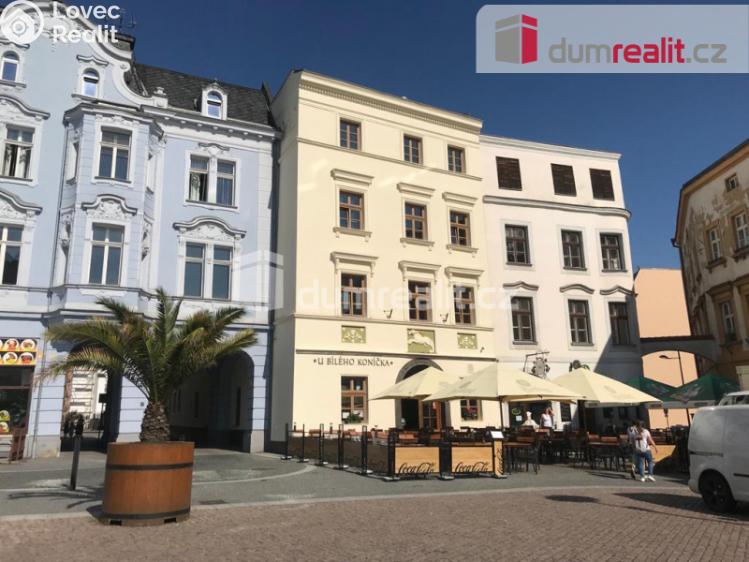 Pronájem bytu 1+KK Opava, Dolní náměstí č. 12