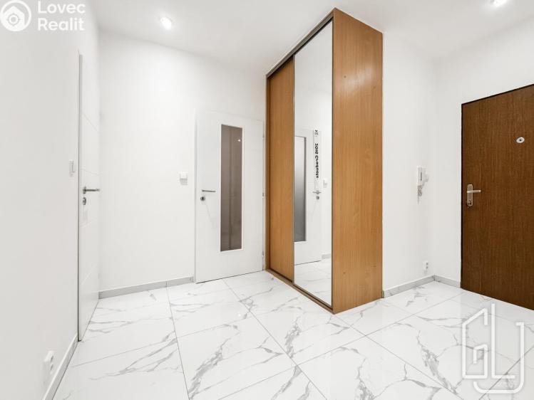 Pronájem bytu 2+KK Praha, Peckova č. 9