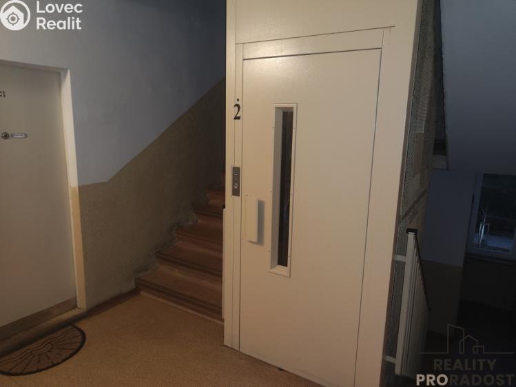 Продаж квартири 2+1 Chomutov, Bezručova č. 17