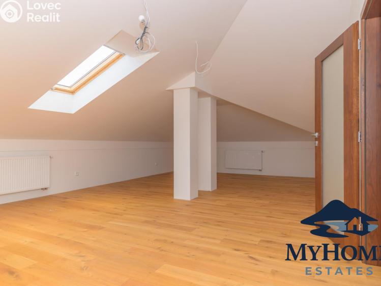 Sale family house Mělník, Chloumek 3312 č. 17