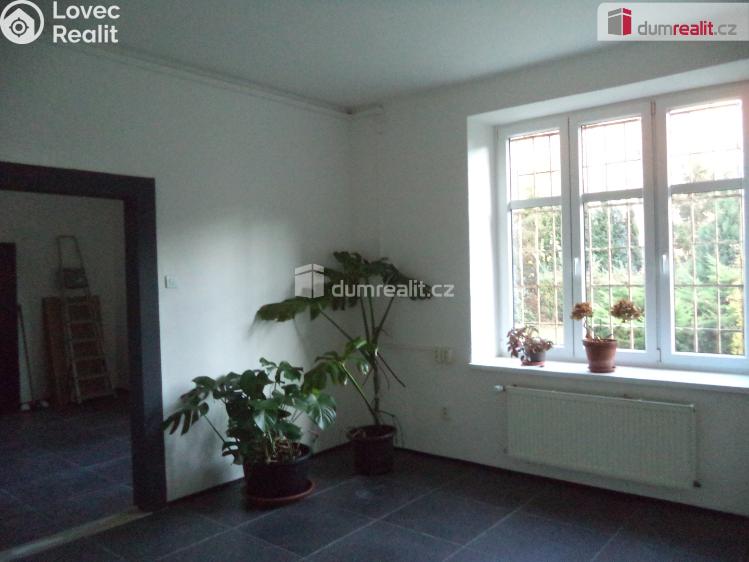 Оренда торгового приміщення Ostrava, Ruská č. 8