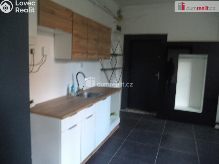 Оренда торгового приміщення Ostrava, Ruská č. 10