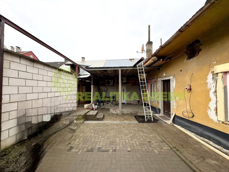 Оренда торгового приміщення Napajedla, Palackého č. 8