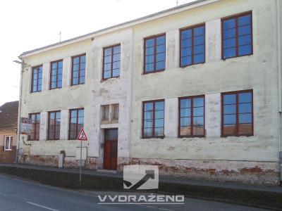 Prodej obchodního prostoru Dolní Kounice, Hlavní č. 3