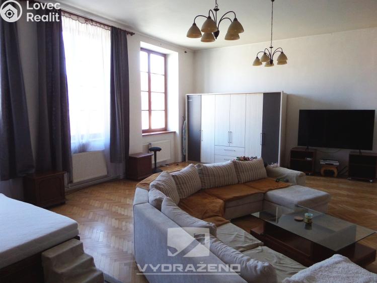 Продаж сімейного будинку Dolní Kounice, Hlavní č. 7