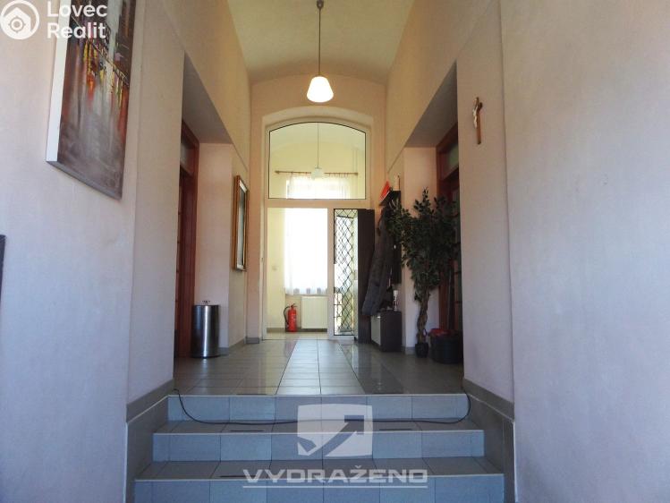 Продаж сімейного будинку Dolní Kounice, Hlavní č. 11