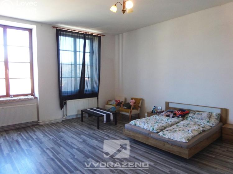 Продаж сімейного будинку Dolní Kounice, Hlavní č. 17