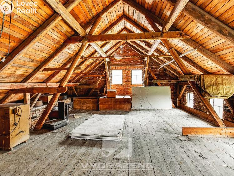 Продаж сімейного будинку Černov č. 15