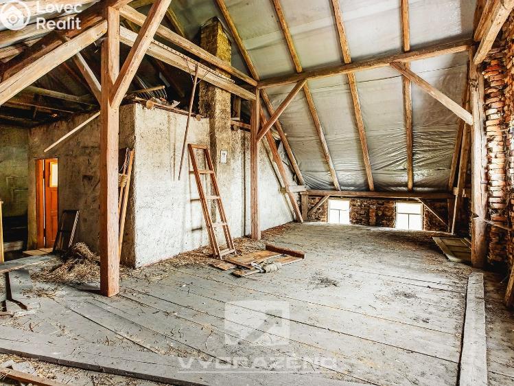 Продаж сімейного будинку Černov č. 22