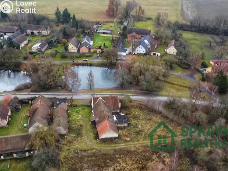 Продаж сімейного будинку Bor č. 12