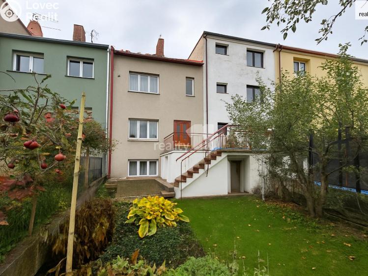 Продажа семейного дома Praha 9, Odlehlá č. 36