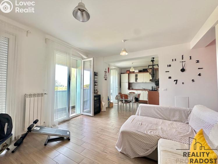 Продаж квартири 4+KK Città Sant'Angelo,Itálie č. 9