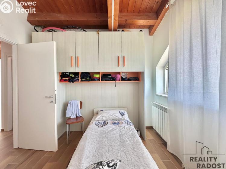 Продаж квартири 4+KK Città Sant'Angelo,Itálie č. 23