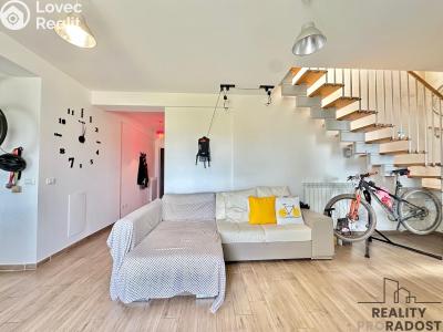 Продаж квартири 4+KK Città Sant'Angelo,Itálie č. 1