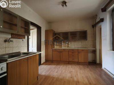 Продаж сімейного будинку Jirkov, Žižkova č. 3