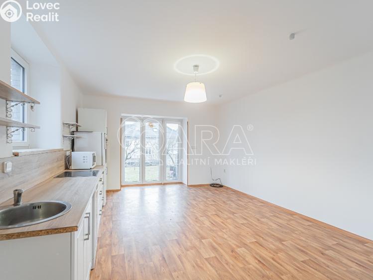 Pronájem bytu 2+KK Beroun, Na Vinici 899/13 č. 7