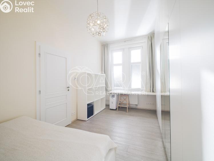 Pronájem bytu 2+KK Praha, Českomoravská 809/9 č. 12