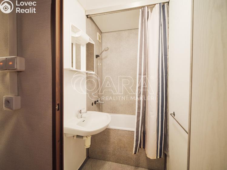 Pronájem bytu 2+KK Praha, Ohradní 1346/10 č. 8