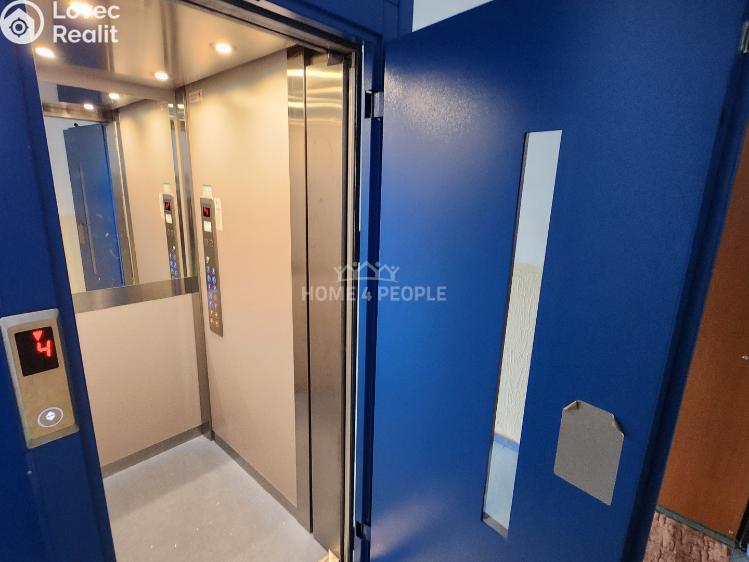 Pronájem bytu 2+1 Lovosice, Osvoboditelů č. 9