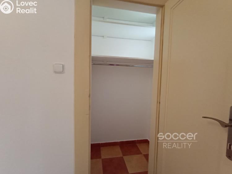 Pronájem bytu 2+KK Praha, Biskupcova č. 7