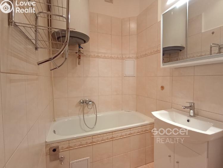 Pronájem bytu 2+KK Praha, Biskupcova č. 9