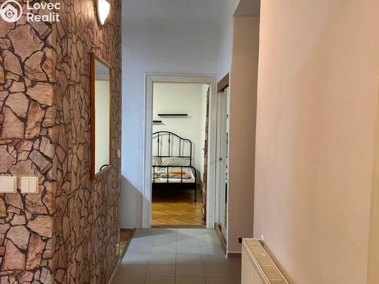 Pronájem bytu 2+KK Praha, Husinecká 789/16 č. 7