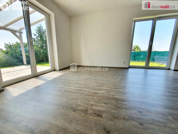 Rent family house Malý Újezd č. 11