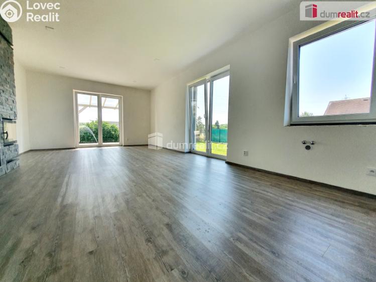 Rent family house Malý Újezd č. 12