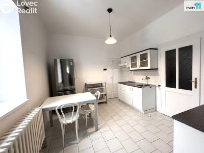 Оренда квартири 1+1 Praha 8, Zlonínská č. 6