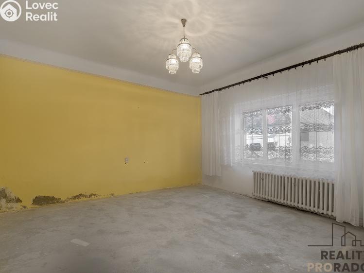 Продажа семейного дома Jaroslavice, Sadová č. 3