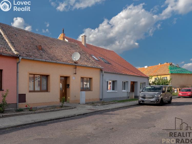 Продажа семейного дома Jaroslavice, Sadová č. 13