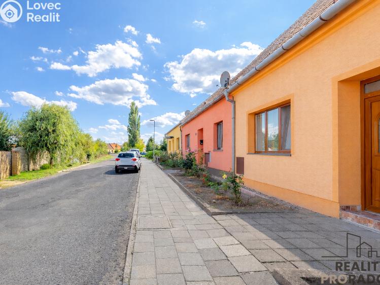 Prodej rodinného domu Jaroslavice, Sadová č. 10