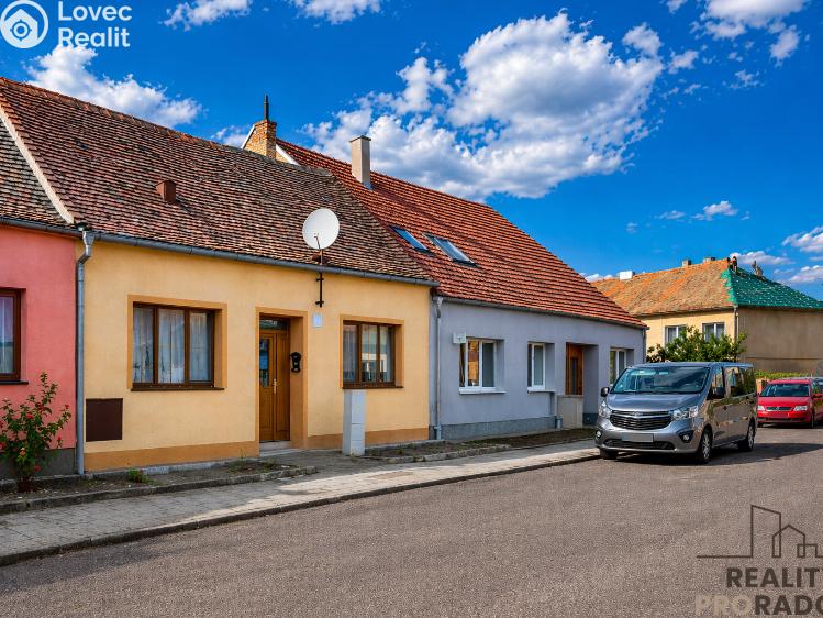 Prodej rodinného domu Jaroslavice, Sadová č. 1