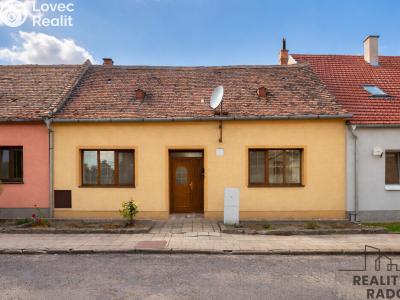 Продаж сімейного будинку Jaroslavice, Sadová č. 2