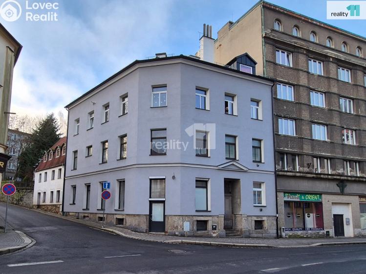 Продаж квартири 4+KK Aš, Hlavní č. 18