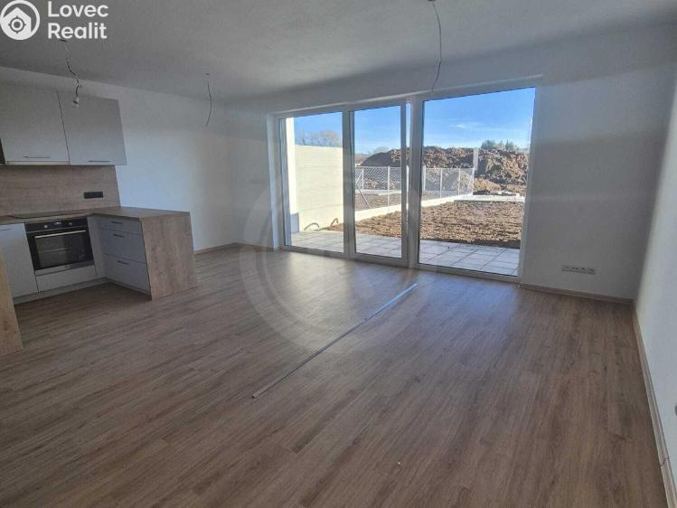 Pronájem bytu 2+KK České Budějovice, Šroubárenská č. 4