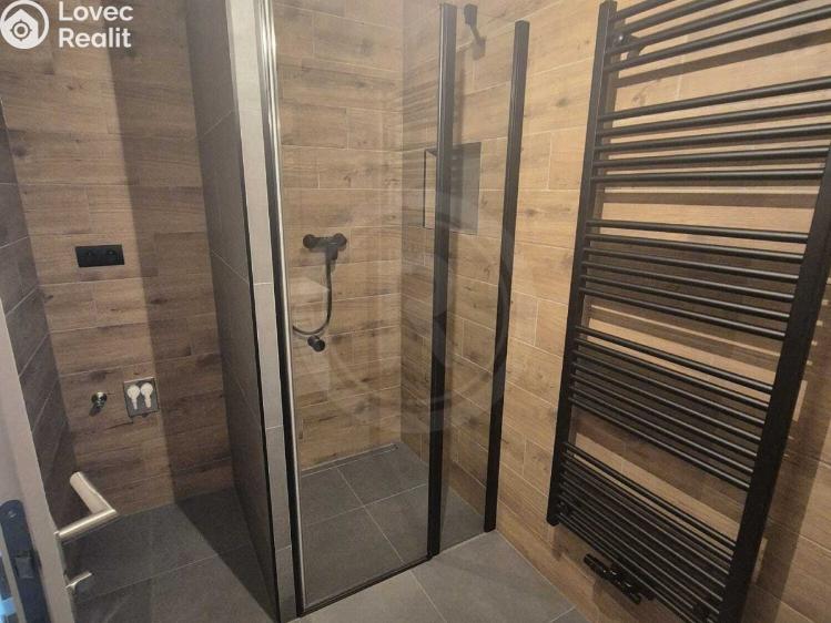 Pronájem bytu 2+KK České Budějovice, Šroubárenská č. 8