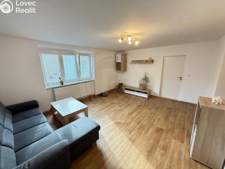 Pronájem bytu 2+1 Týn nad Vltavou, Orlická 304 č. 2